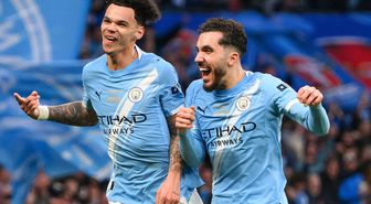 Şampiyonluk 4 dakikada geldi! Lig Kupası'nda zafer Manchester City'nin