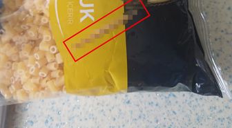 Bu nasıl sorumsuzluk? BİM'in sattığı makarnanın içinden çıkana bakın
