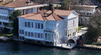 'Kurtlar Vadisi' ile hafızalara kazınan yalı satışta