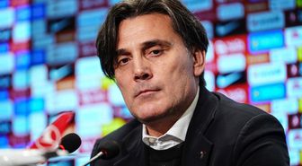 Rumenlerden provakasyon! Montella'ya basın toplantısında saygısız soru