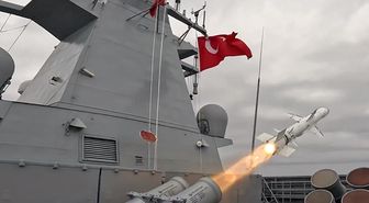 Savaş sürerken Türkiye'den gövde gösterisi! ATMACA füzesine yeni yetenek