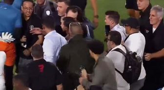 Resmen sıraya girdiler! Yenildikleri maçtan sonra yaptıkları olay oldu
