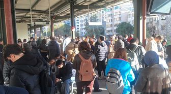 Marmaray Göztepe durağında hareketli dakikalar, hayatına raylarda son verdi
