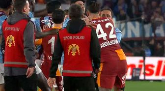 Trabzon'da maç biter bitmez saha karıştı