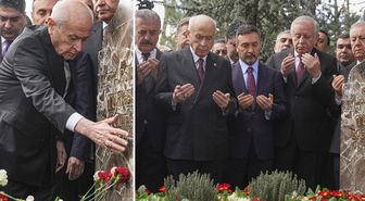 Bahçeli, Alparslan Türkeş'in kabrinde: Fotoğraf karesindeki detay dikkat çekti