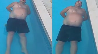 Havuzda uyuya kaldı! Eşi horladığı anları böyle kayda aldı