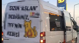 Göztepeli taraftar, Galatasaray maçı öncesi aracının arkasına astığı pankartla olay çıkardı