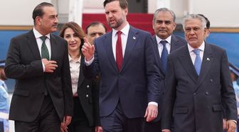 İran'ın ardından ABD heyeti de müzakere için Pakistan'da