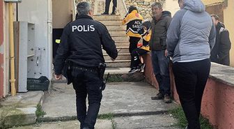 Yalnız yaşayan yaşlı adam evinde ölü bulundu