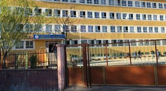 Şanlıurfa'da bir ortaokulda öğretmene bıçaklı saldırı