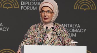 Emine Erdoğan'dan Filistinli çocukların eğitimi için çağrı