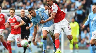Arsenal'i deviren Manchester City şampiyonluk yarışında rüzgarı arkasına aldı