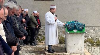 'Köyün neşesi' engelli genç herkesi gözyaşlarına boğdu: İmam ayakta durmakta güçlük çekti