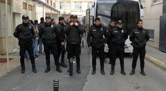 Ataşehir Belediyesine yönelik operasyonda gözaltına alınan 20 şüpheli adliyede