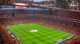 Galatasaray yönetimi, Fenerbahçe'ye zeytin dalı uzattı