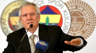 Fener taraftarı derbi sonrası Aziz Yıldırım'ın adını haydırdı