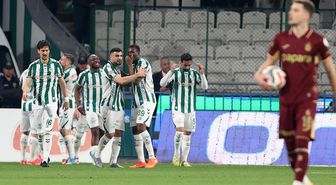 Trabzonspor şampiyonluk yarışında Konya'da yara aldı