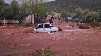 Kozan’da sel faciası: Araçtan atlayan 2 kişiden biri hayatını kaybetti