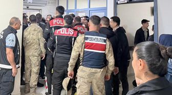 Ortaokul öğrencisi tüfekle oynarken kazara arkadaşını vurdu