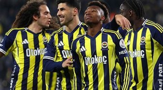 Fenerbahçe'ye bir kötü haber daha! Yıldız isim ameliyat olacak