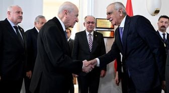 Bahçeli'nin Ahmet Türk çağrısı sonrası dikkat çeken kayyum kararı