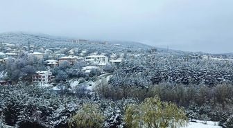 Mayıs ayında güne kar ile uyandılar