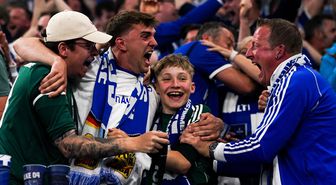 Schalke 04, Kenan Karaman'ın attığı golle Bundesliga'ya yükseldi