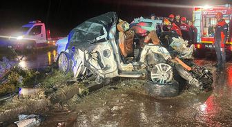 Uşak’ta 7 aracın karıştığı zincirleme kazada 4 kişi hayatını kaybetti, 17 kişi yaralandı