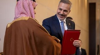 Türkiye ve Suudi Arabistan arasında vize muafiyeti anlaşması imzalandı
