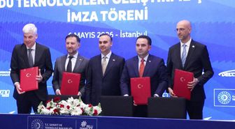 Bakan Kacır tarih verdi: Milli hibrit roketle 2027’de Ay’dayız