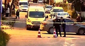 Arnavutköy'de aile kavgası kanlı bitti: Kuzenini başından vurdu