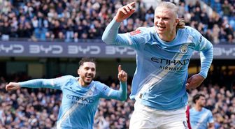 Kim Şampiyon olacak? Manchester City, Arsenal'in peşini bırakmıyor