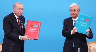Cumhurbaşkanı Erdoğan Astana'da! Kazakistan'la 13 anlaşma imzalandı