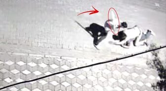 'Kız meselesi' yüzünden genci öldüresiye dövüp 6 yerinden bıçakladılar
