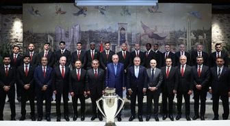 Erdoğan, Süper Lig Şampiyonu Galatasaray'ı Kabul Etti