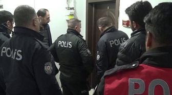 Erzurum'da 17 yaşındaki genç anneannesini bıçaklayıp rehin aldı; teyzesinin ikna etmesiyle teslim oldu