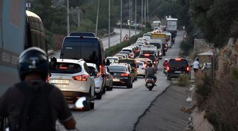 Akın akın geliyorlar! Türkiye'nin gözde tatil ilçesine 24 saatte 20 bin araç giriş yaptı