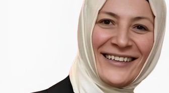 Ak Parti'nin eski MKYK üyesi Emine Çift hayatını kaybetti