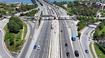 İstanbul'da bayram tatili öncesi trafik yoğunluğu azaldı