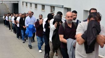 Adana merkezli 21 ilde dev operasyon: 200 milyar liralık kara para aklama şebekesi çökertildi