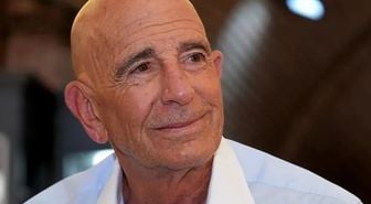 ABD’nin Türkiye Büyükelçisi Tom Barrack, Irak ve Suriye Özel Başkanlık Temsilcisi olarak atandı