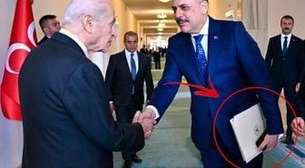 Bakan Çiftçi ile Bakan Gürlek, Devlet Bahçeli'yi ziyaret etti! Dikkat çeken dosya detayı