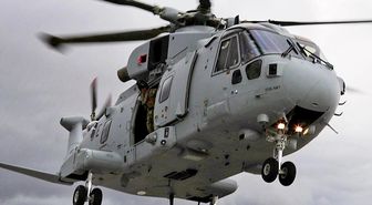 İngiliz Kraliyet Donanmasına ait helikopter düştü