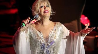 Emel Sayın'dan üzen haber! Konserlerini bir bir iptal etti