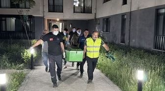 Düzce'de koku üzerine girilen evde ceset bulundu