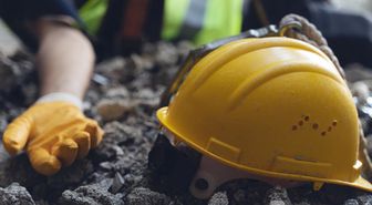 Fabrikadaki kazana düşen Çinli işçi feci şekilde can verdi