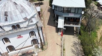 Türkiye'de sadece 2 tane var: İnegöl'de mahalle konağı görenleri hayrete düşürüyor