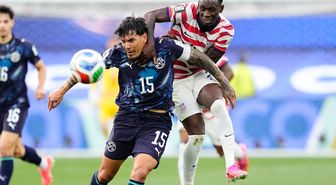 A Milli Takım'ın rakiplerinden ABD, Paraguay'a gol oldu yağdı