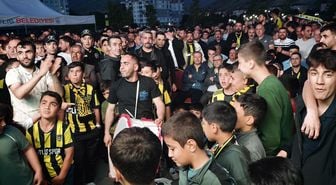 Bitlis Spor, 3'üncü Lig'e yükseldi, taraftarlar sokağa döküldü