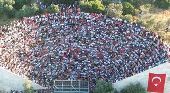 2 bin yıllık tarihi Antiphellos Antik Tiyatrosu'nda milli maç heyecanı